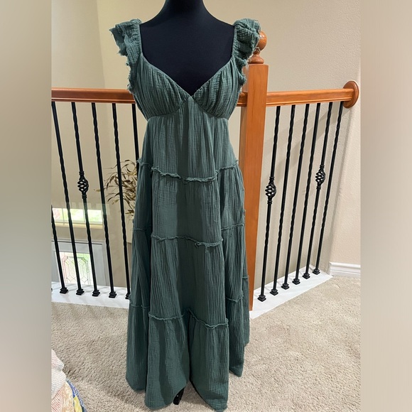 Free the Roses Dresses & Skirts - FREE THE ROSES Ruffled Sleeve Gauze Maxi PEASANT Dress - Sage Green SIZE S